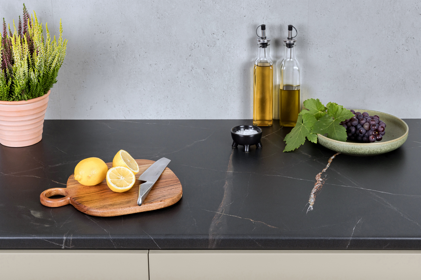 BÄNKSKIVA DONTELLO MARBLE 28X610X3000 LAMINAT 4 934-EM