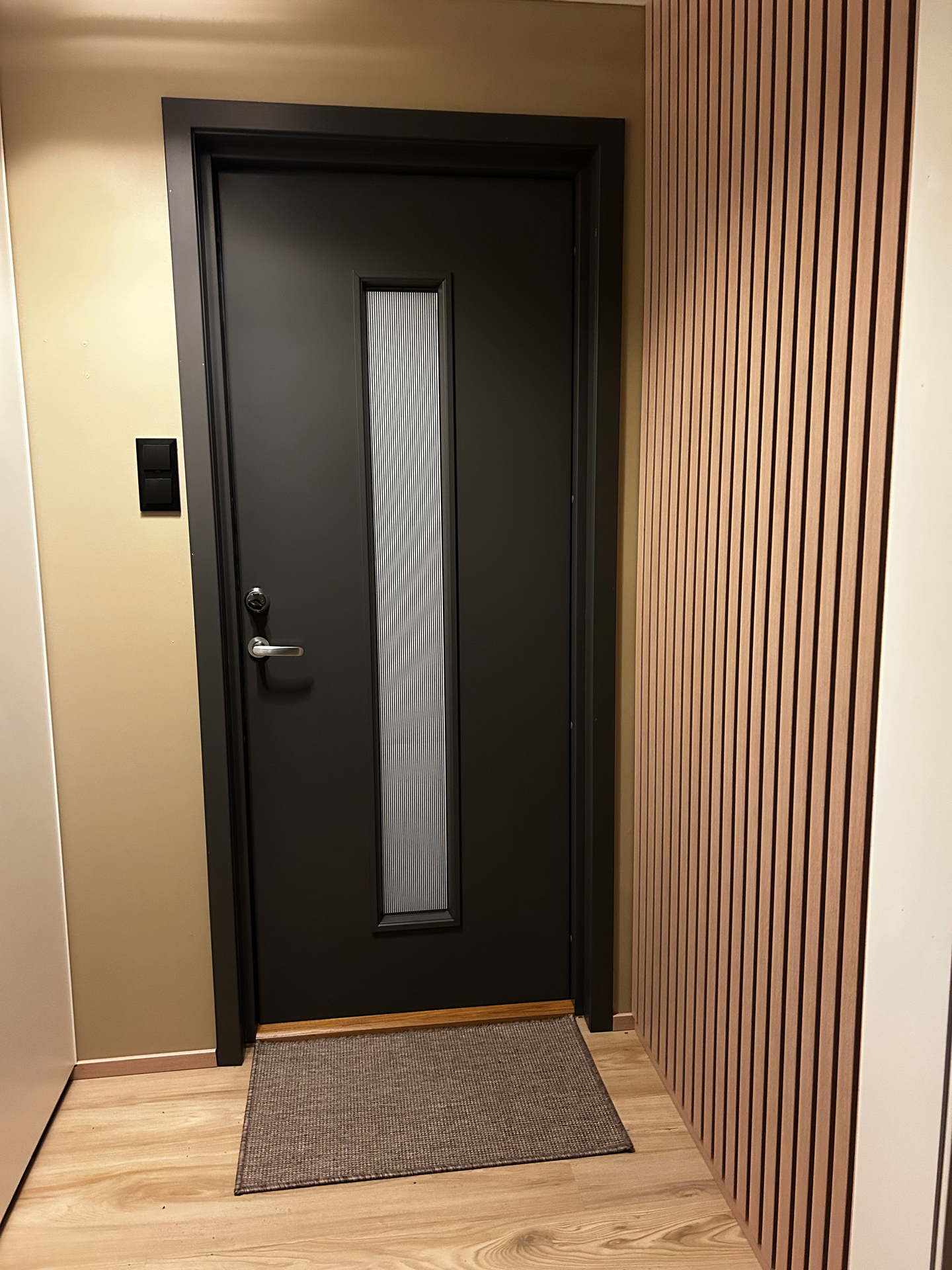 DØR YD VOLDA 9X21H HV