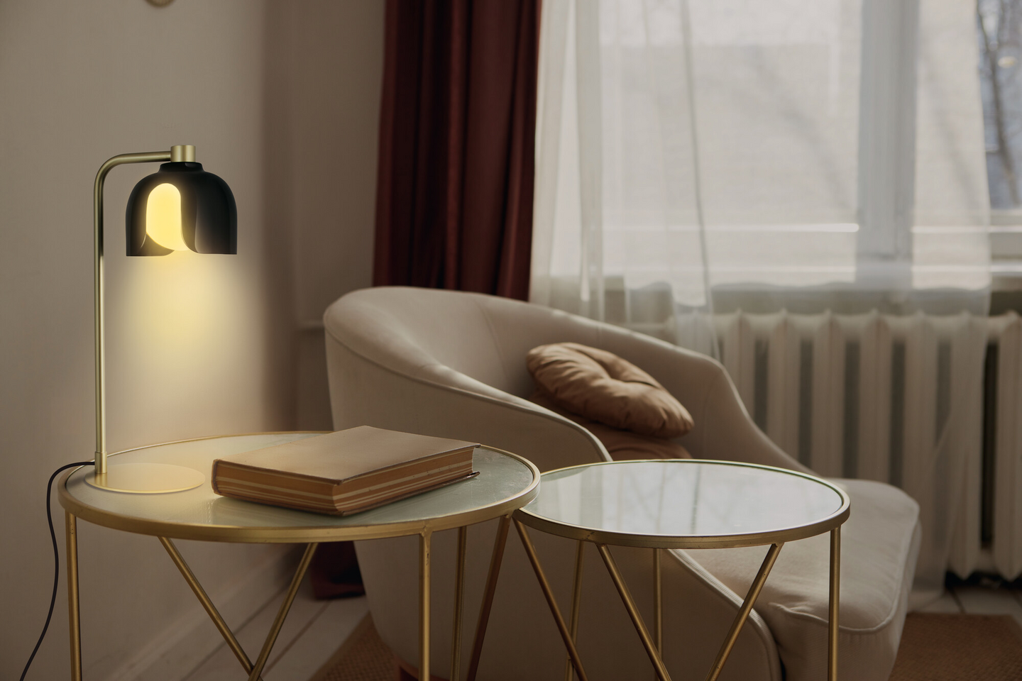 Pöytävalaisin OSRAM Decor Corolle G9 musta