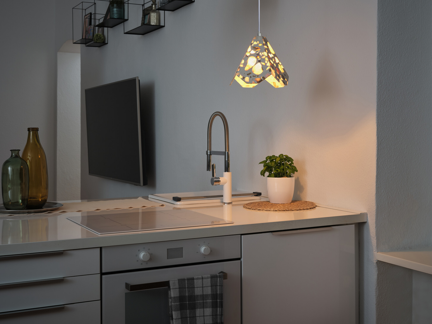 Riippuvalaisin OSRAM Decor Cleam Flower E27 valkoinen