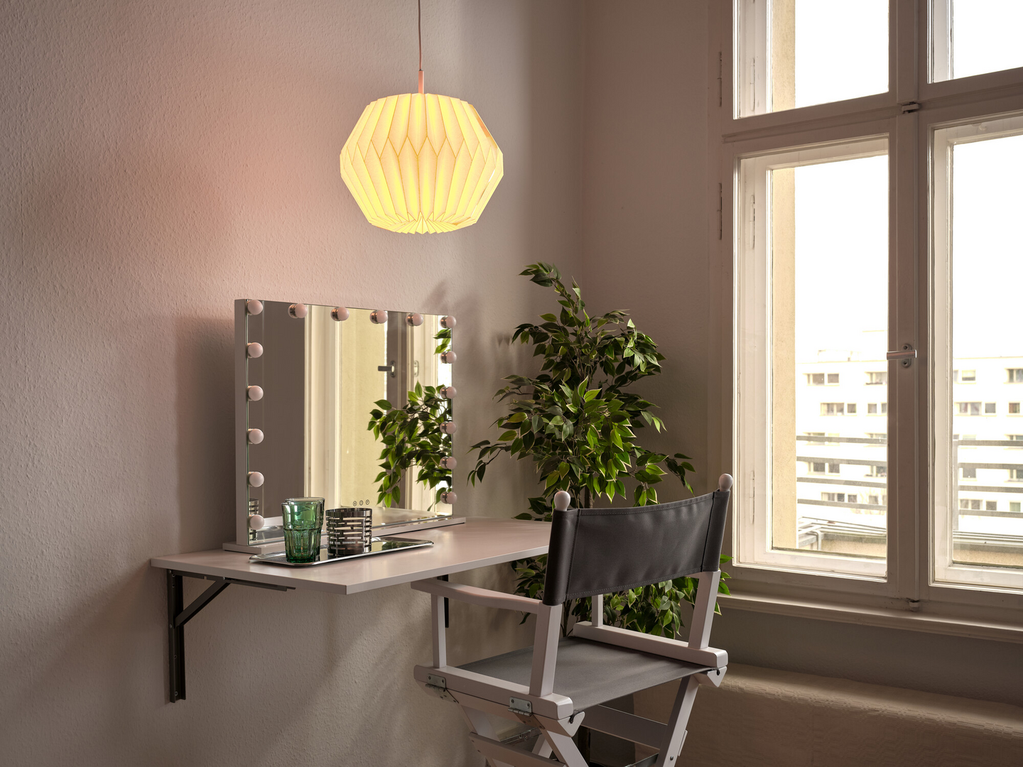 Riippuvalaisin OSRAM Decor Paper Lantern Gem E27 valkoinen