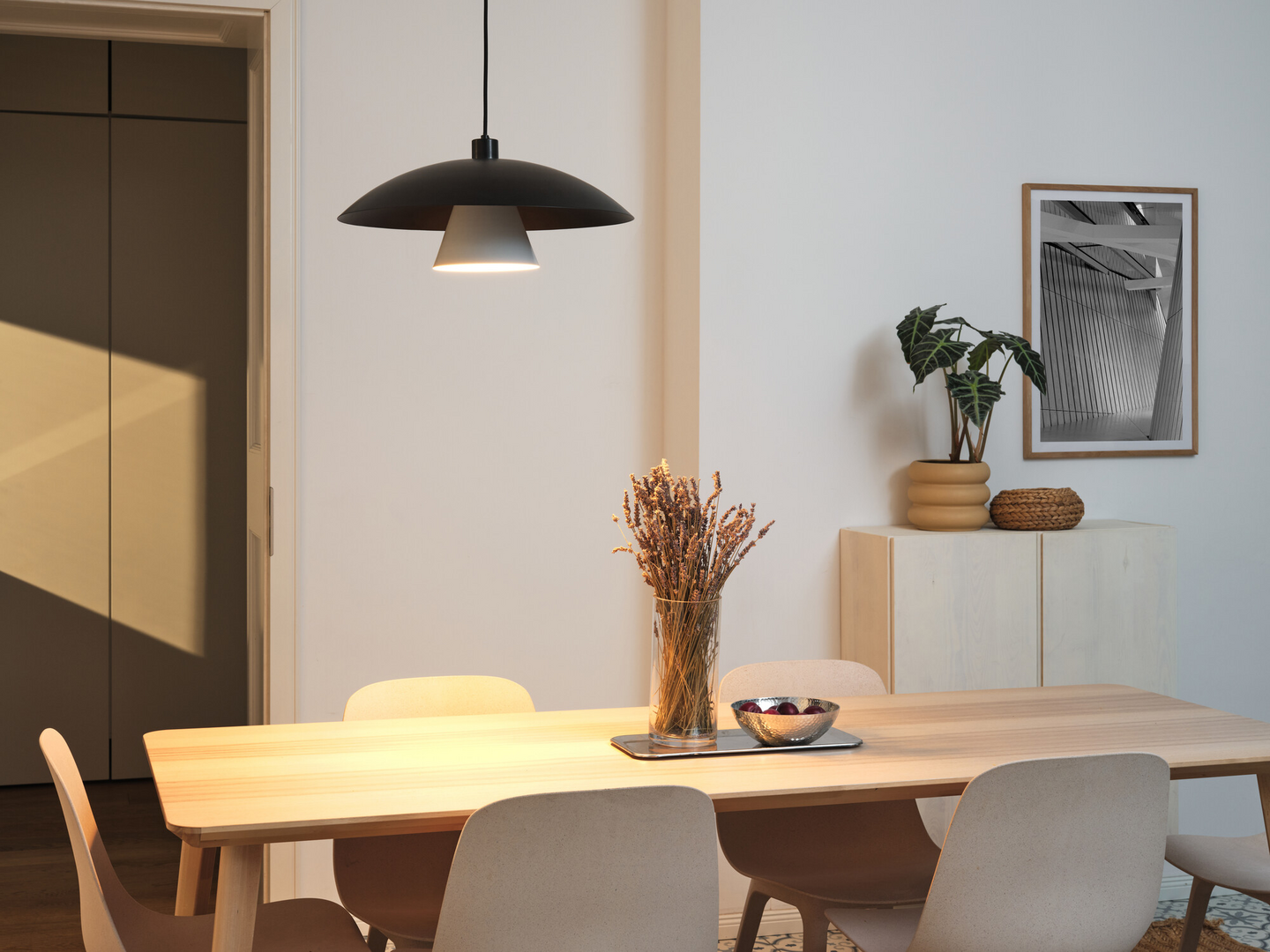 Riippuvalaisin OSRAM Decor Flying Mushroom E27 musta