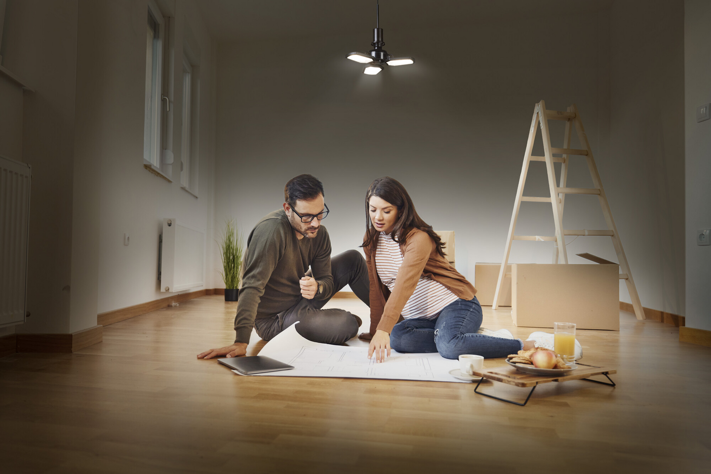 Led-lamppu OSRAM Highbay Blade 4300lm 40W 4000K E27 musta