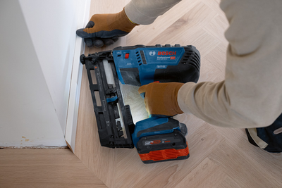 DYCKERTPISTOL BOSCH GNH 18V-64-2, SOLO