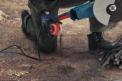 VINKELSLIP BOSCH GWS 24-230 PZ