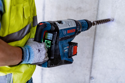 Akku- ja laturipaketti Bosch EXPERT 2xEXBA18V-150 + EXAL18V-160