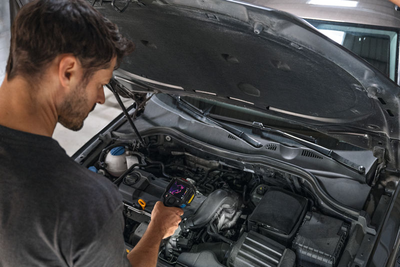 Lämpökamera Bosch GTC 12V-450-13 3xAA-paristot ja kotelo