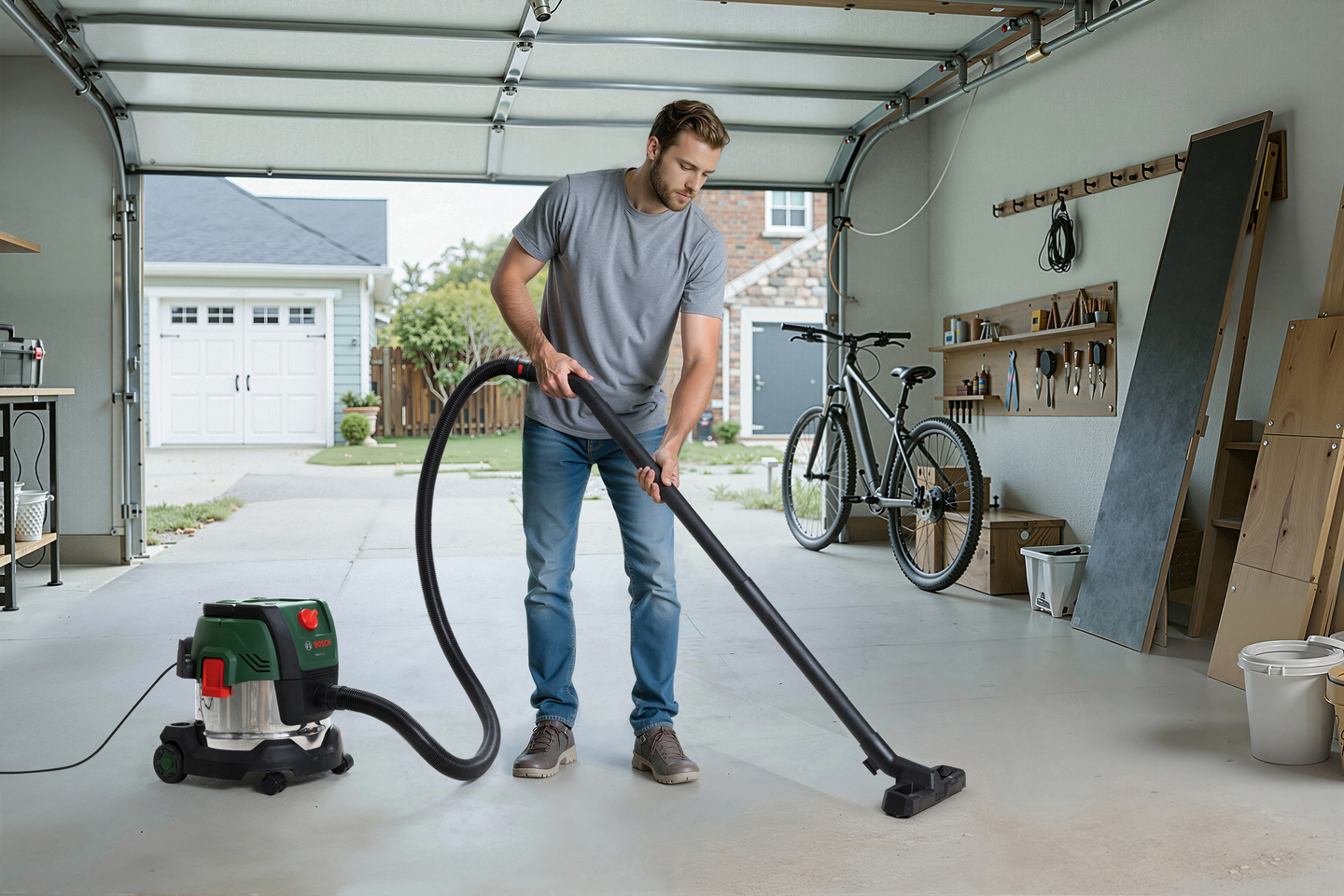 Märkä-kuivaimuri Bosch PAS15-220