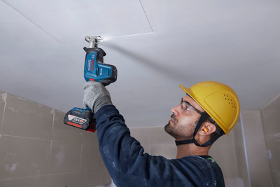 Akkupuukkosaha Bosch GSA 18V-24 Solo sis. tikaskoukun