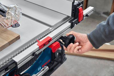 Pöytäsaha Bosch GTS 70-216