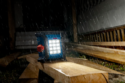 Akkuvalaisin Bosch GLI18V-1500 Solo