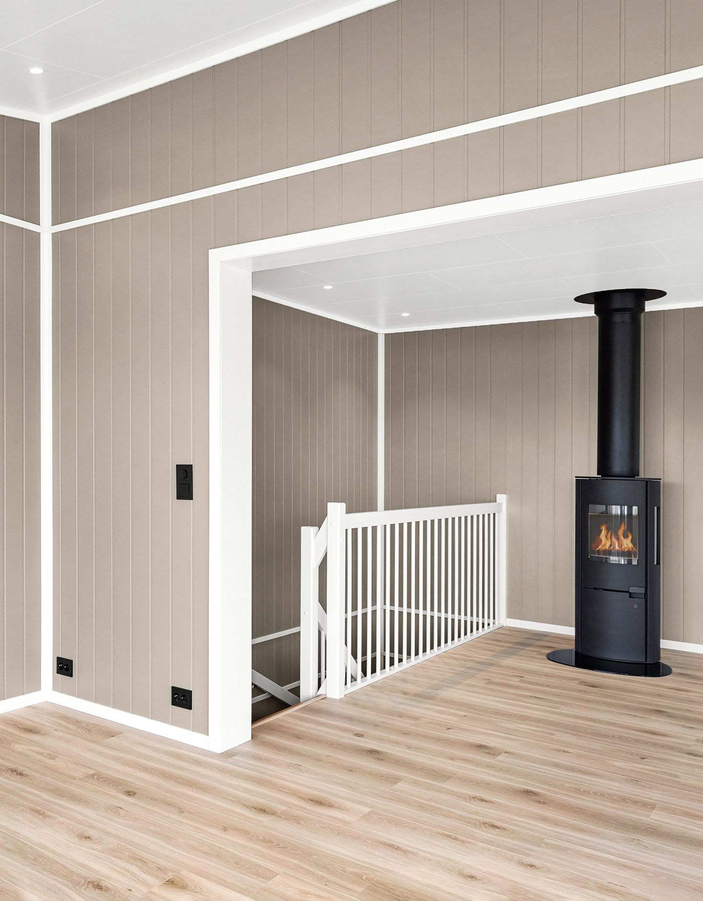 Dørsett karm rund furu 12x058 hvit