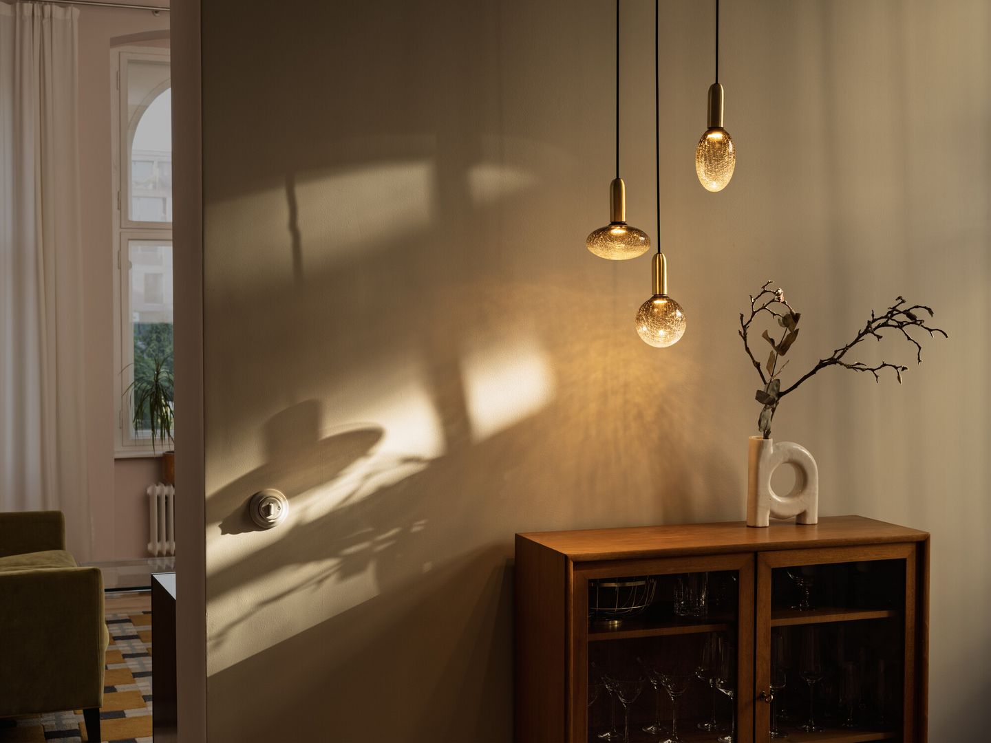 LED-sisustuslamppu OSRAM Decor Cracked Glass Round 3,5W 2700K E27 ruskea