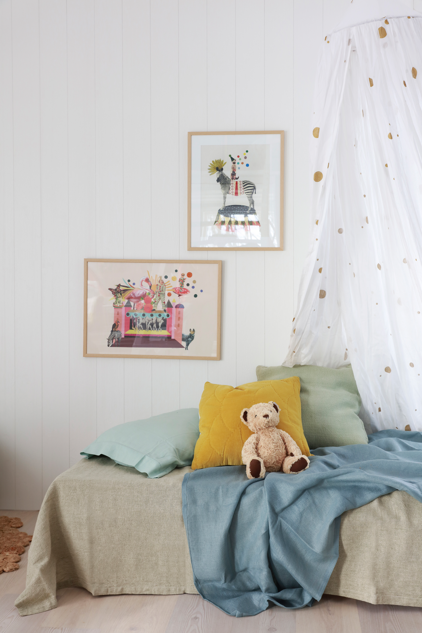 HUNTONIT TREFIB PANELB LILLESAN 142