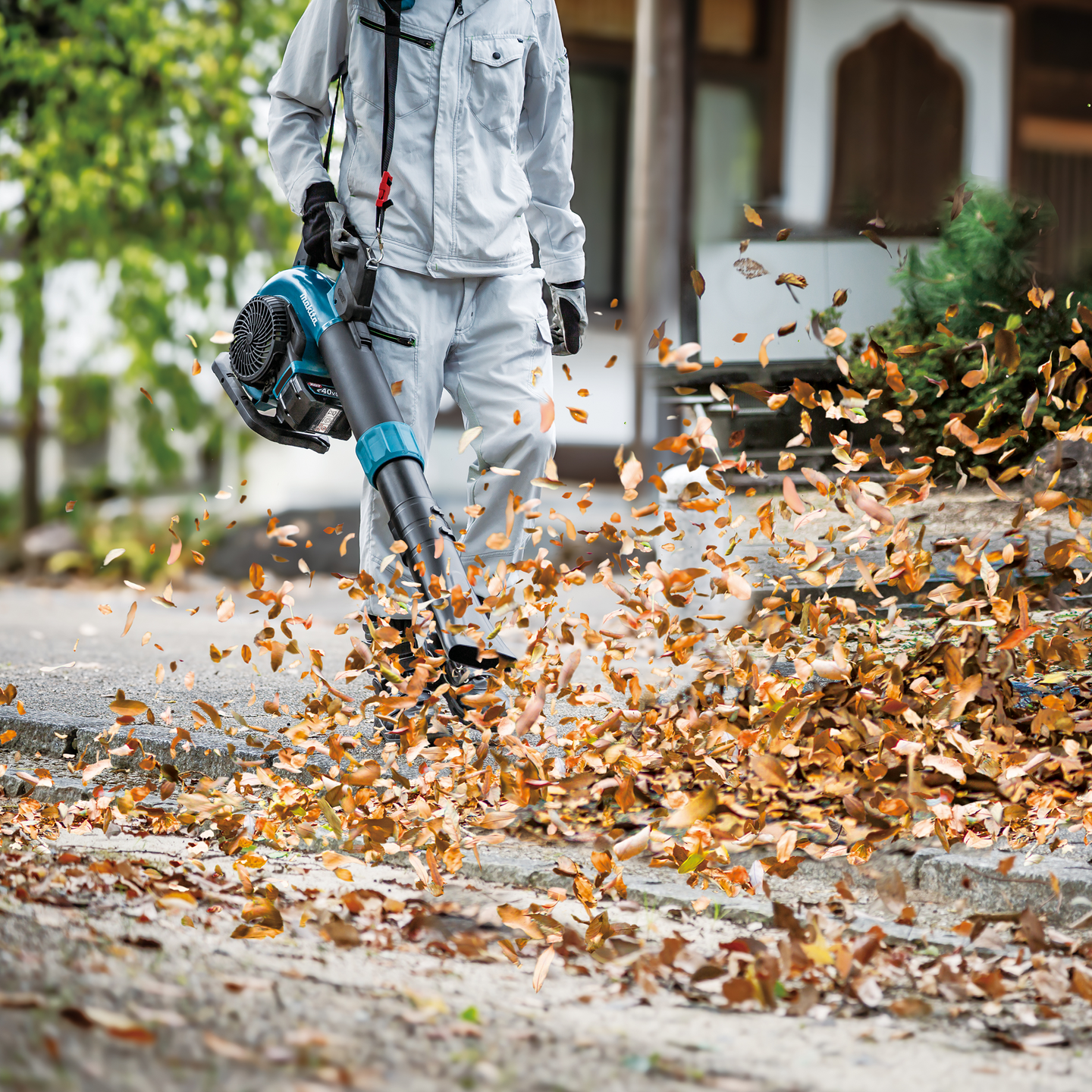 Akkupuhallin/-imuri Makita UB003GZ 36V XGT runkoversio