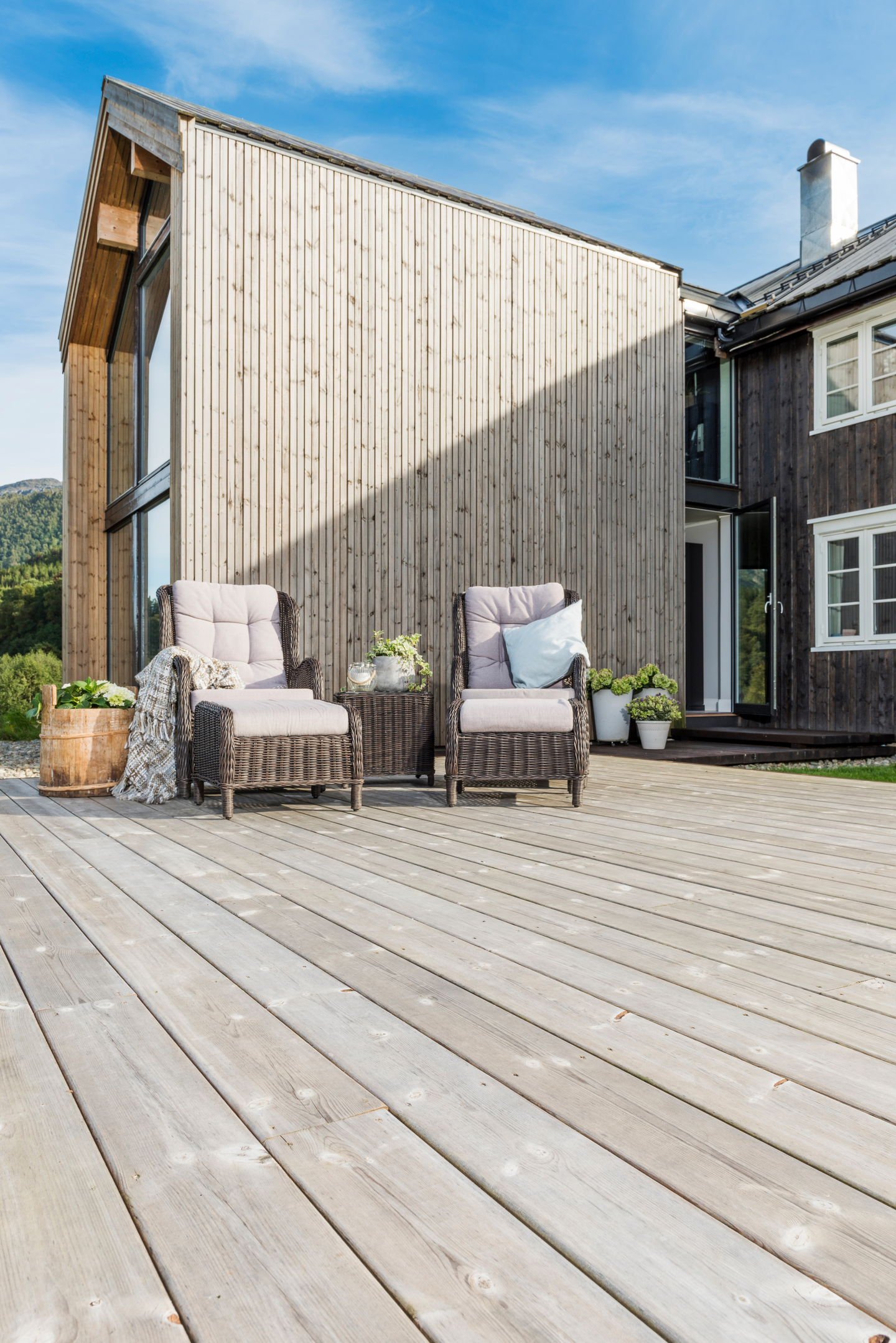 Terrassebord Uno 28x120 Furu Royalimpregnert Grå - MøreRoyal