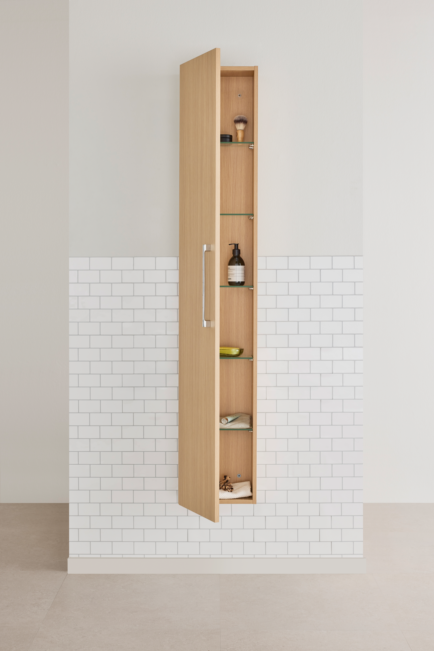 HÖGSKÅP NORO MULTI LJUS EK