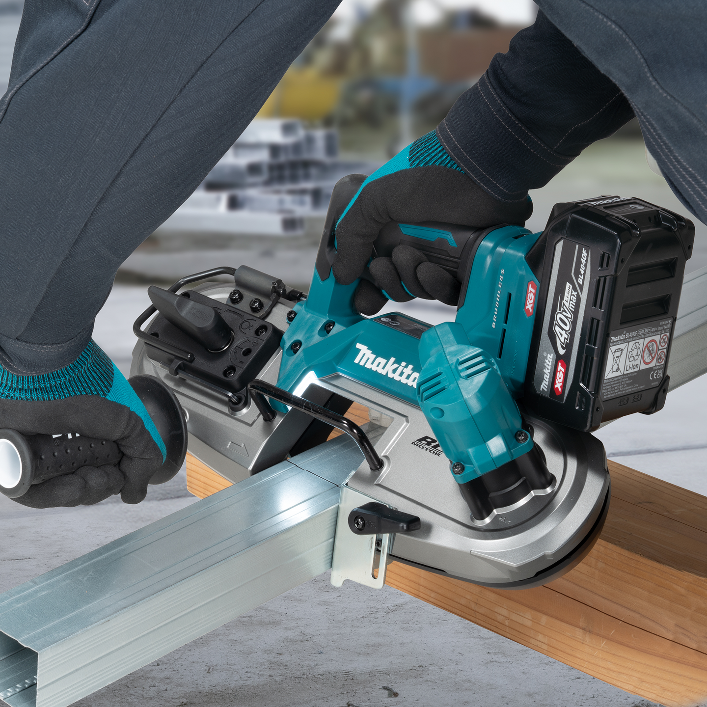 Akkuvannesaha Makita PB003GZ 40V XGT runko