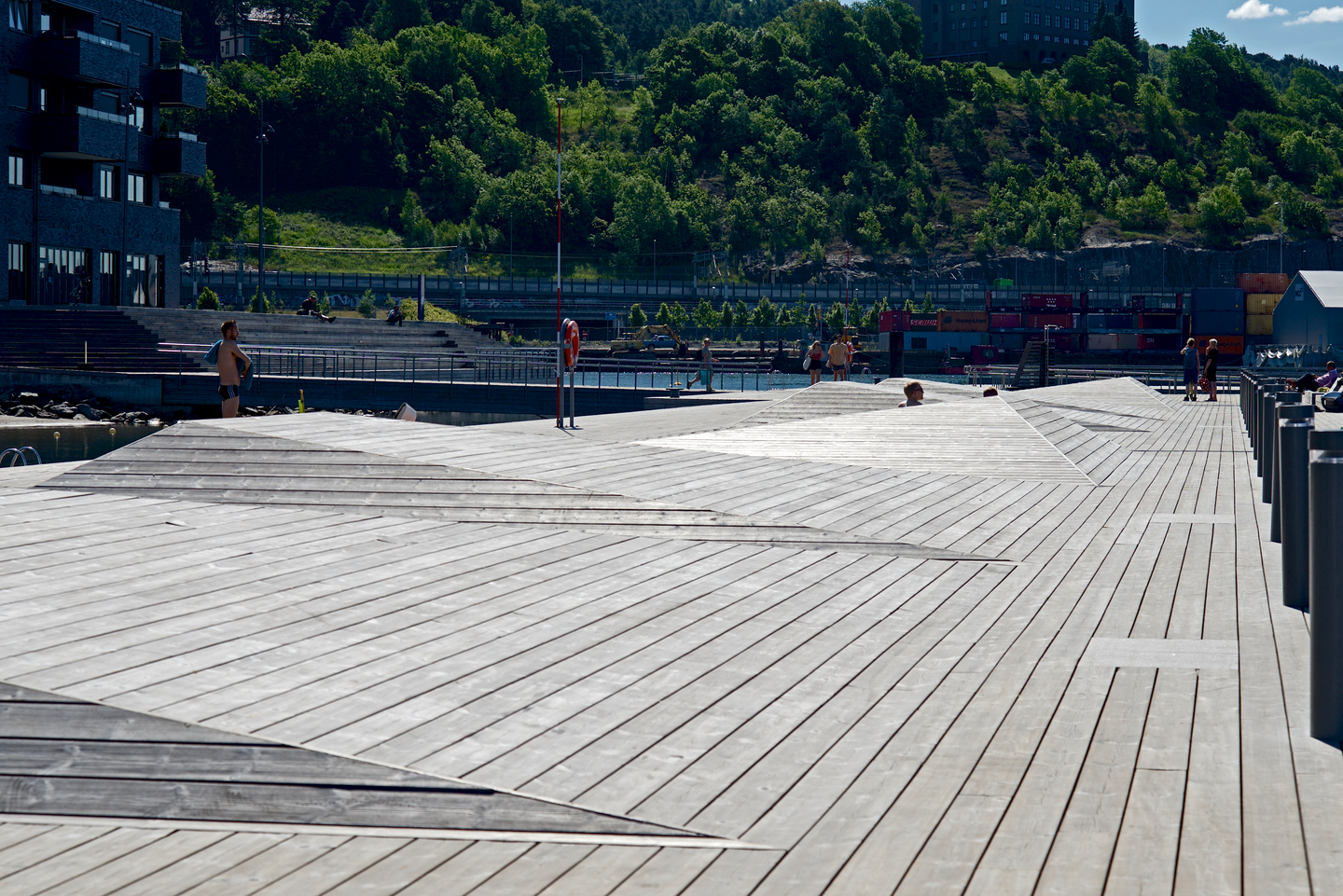 BRYGGE KEBONY CHARACTER 34X145