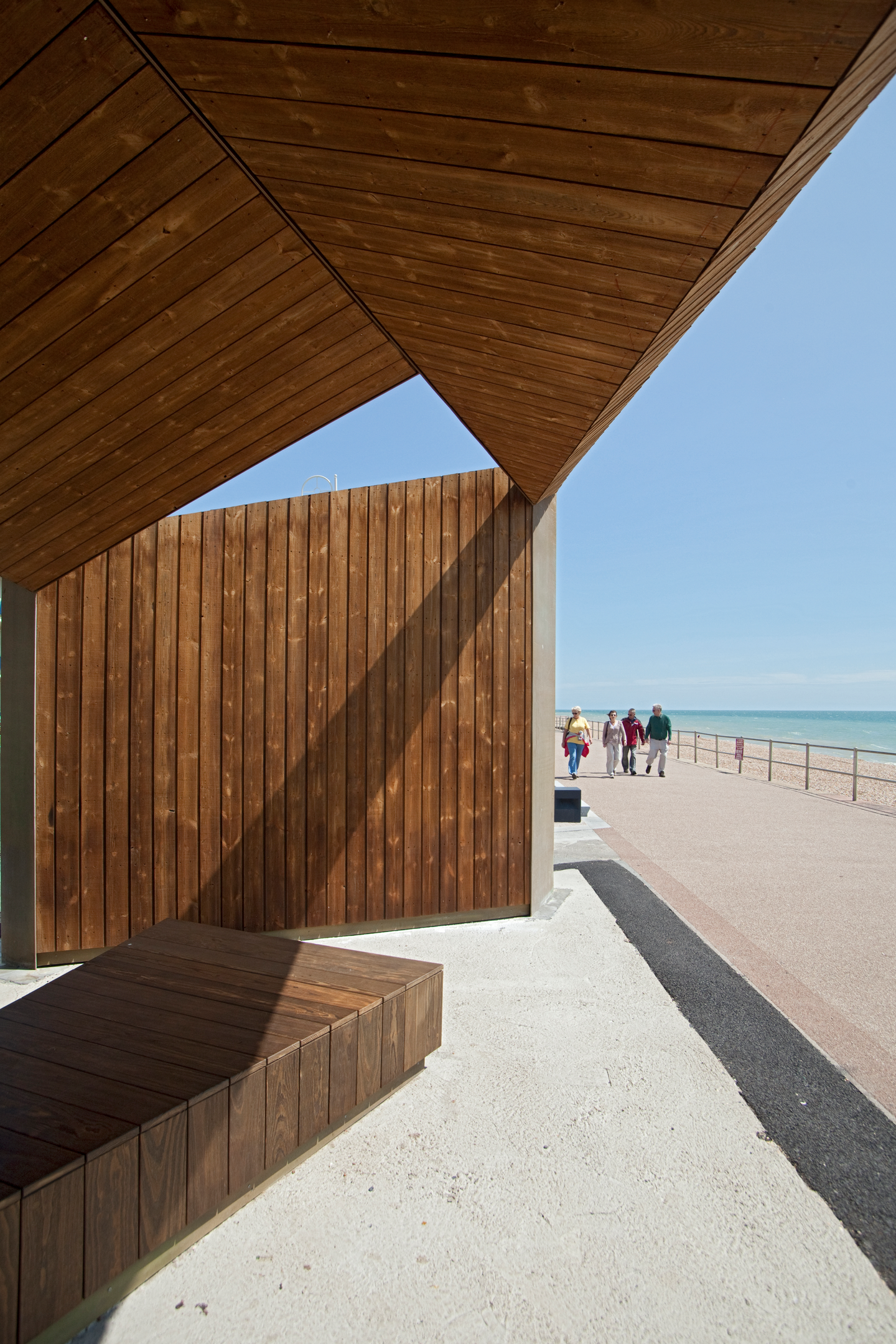 KLEDNING DF 90° 21X148  KEBONY