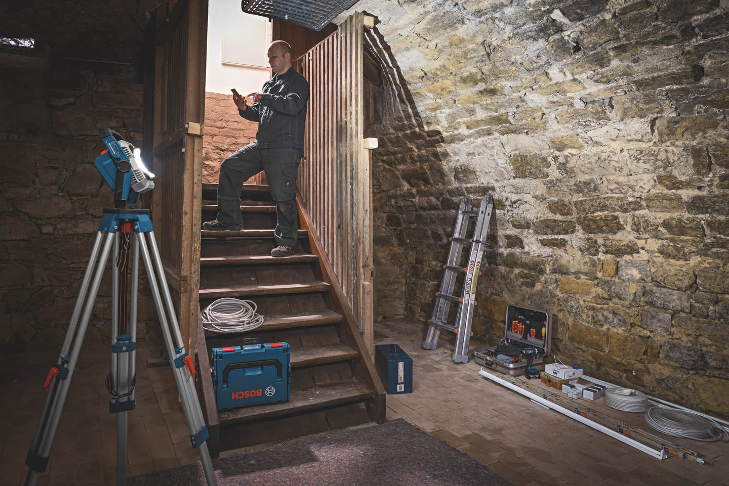 ARBETSLAMPA BOSCH GLI CT SOLO 18V-2200