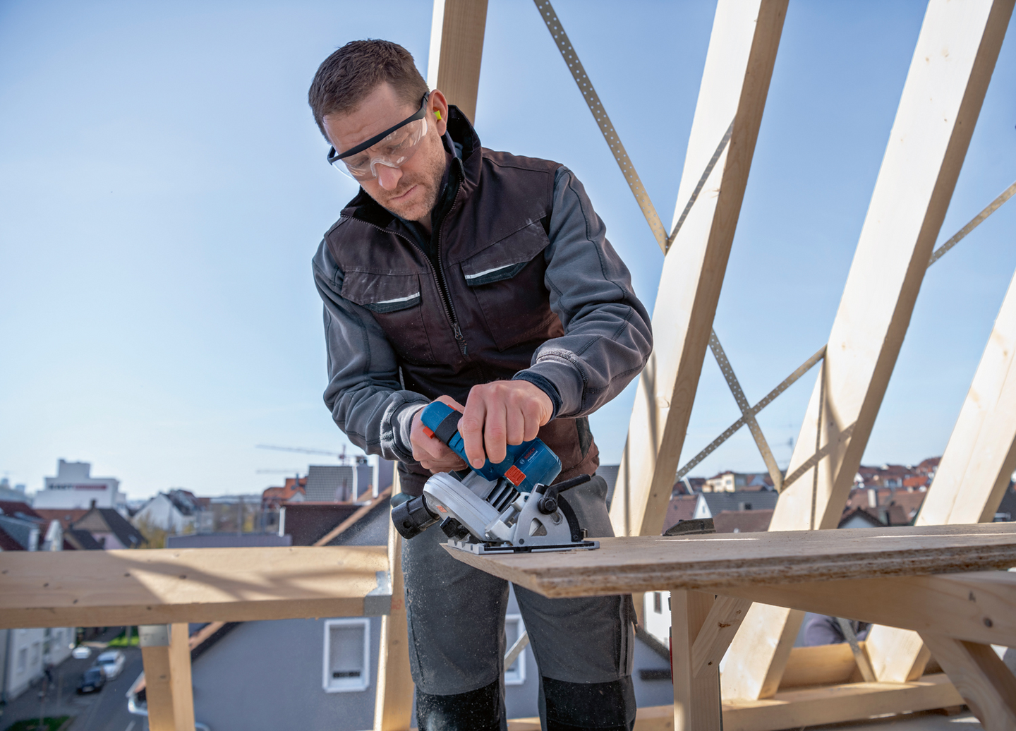 CIRKELSÅG BOSCH GKS 18V-57-2 SOLO L- BOXX