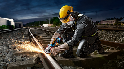 VINKELSLIP BOSCH GWS 18V-11 125MM, 2X5AH L-BOXX