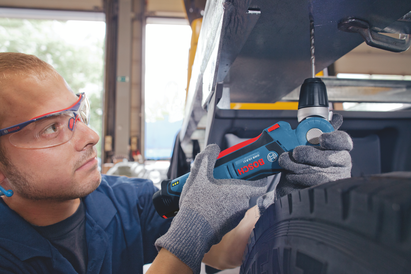 VINKELBORRMASKIN BOSCH GWB 12V-LI SOLO L-BOX