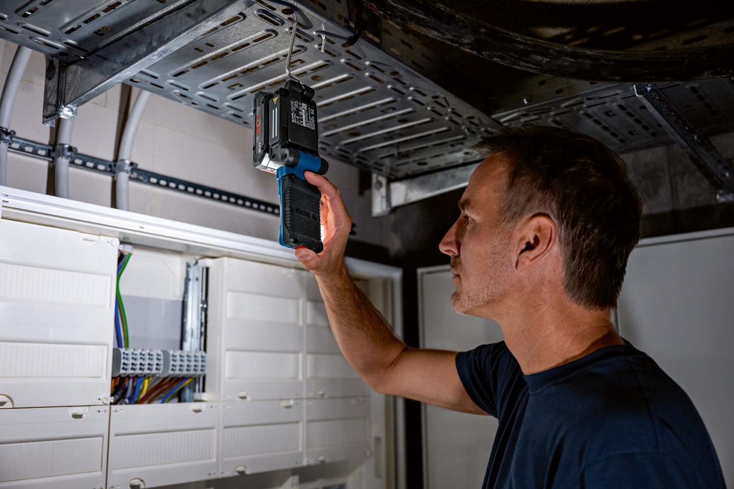 LAMPA GLI 18V-800 SOLO