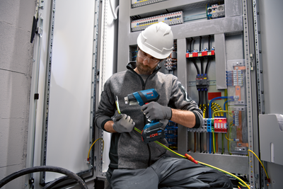 VARMLUFTPISTOL BOSCH GHG 18V-50 SOLO L-BOXX