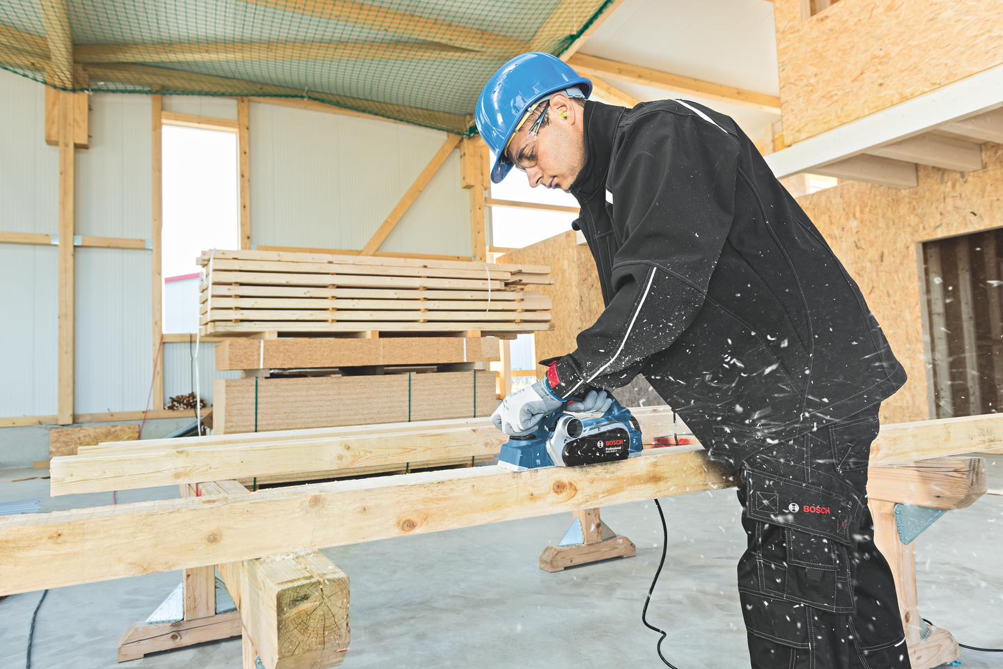 ELHYVEL BOSCH GHO 26-82 D 06015A4301