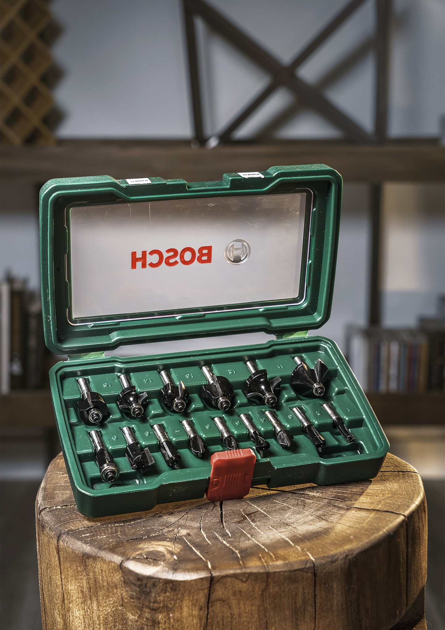 FRÄSSTÅLSET BOSCH HM 8MM SKAF 15DELA