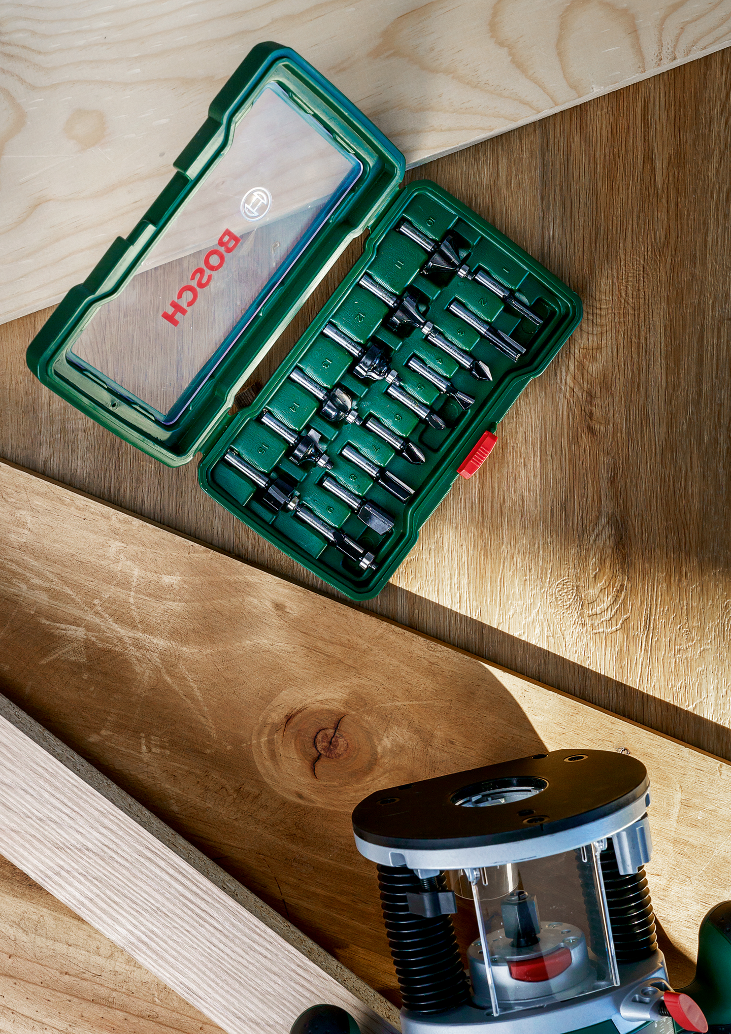 FRÄSSTÅLSET BOSCH HM 8MM SKAF 15DELA