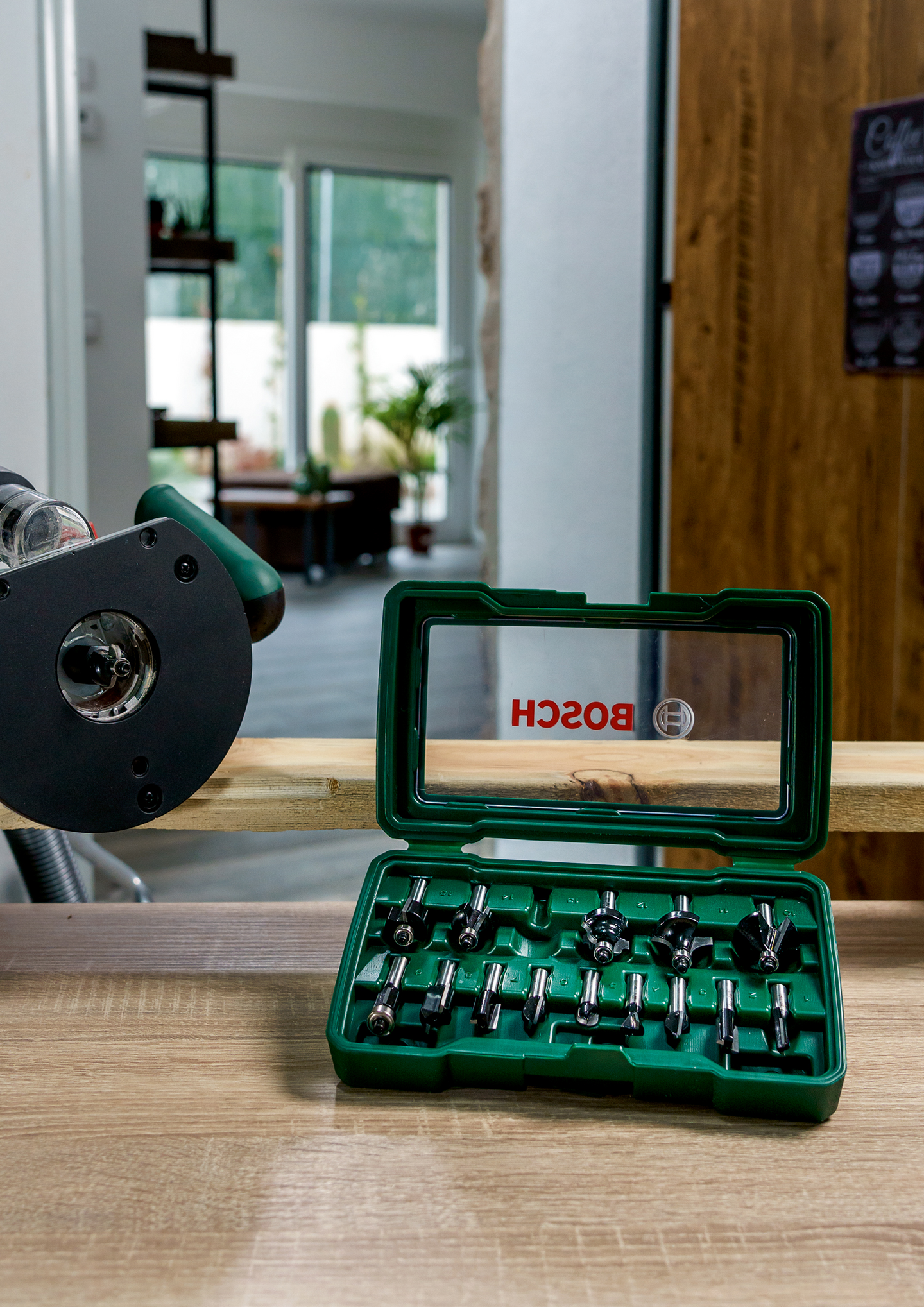 FRÄSSTÅLSET BOSCH HM 8MM SKAF 15DELA