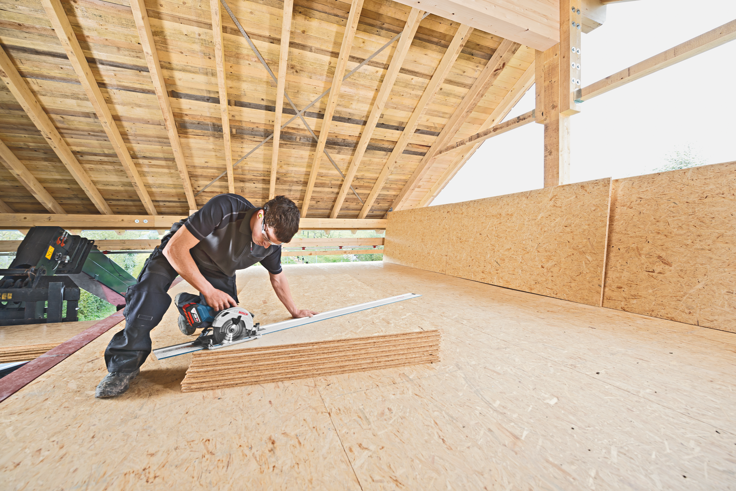 CIRKELSÅG BOSCH GKS 18V-57G SOLO C&G