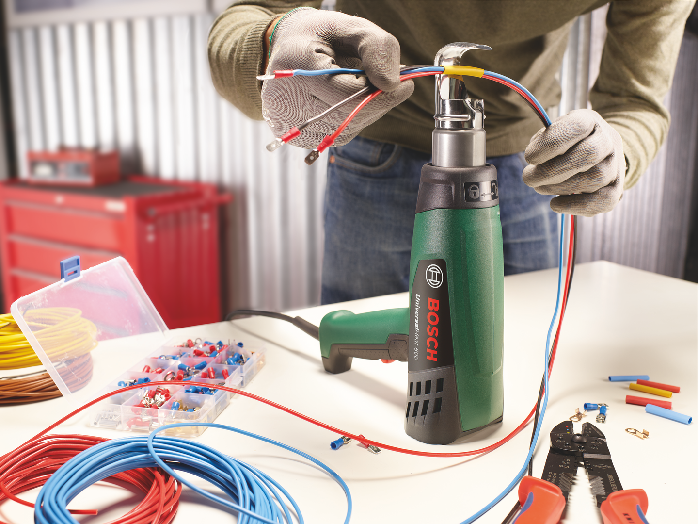 VARMLUFTSPISTOL BOSCH UNIVERSALHEAT 600