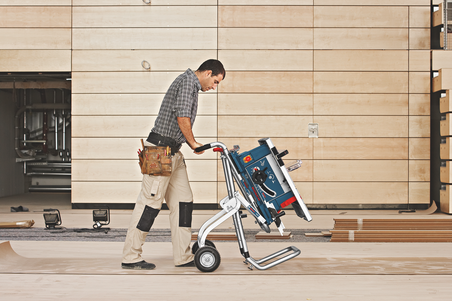 SÅGBORD GTA 60 W BOSCH