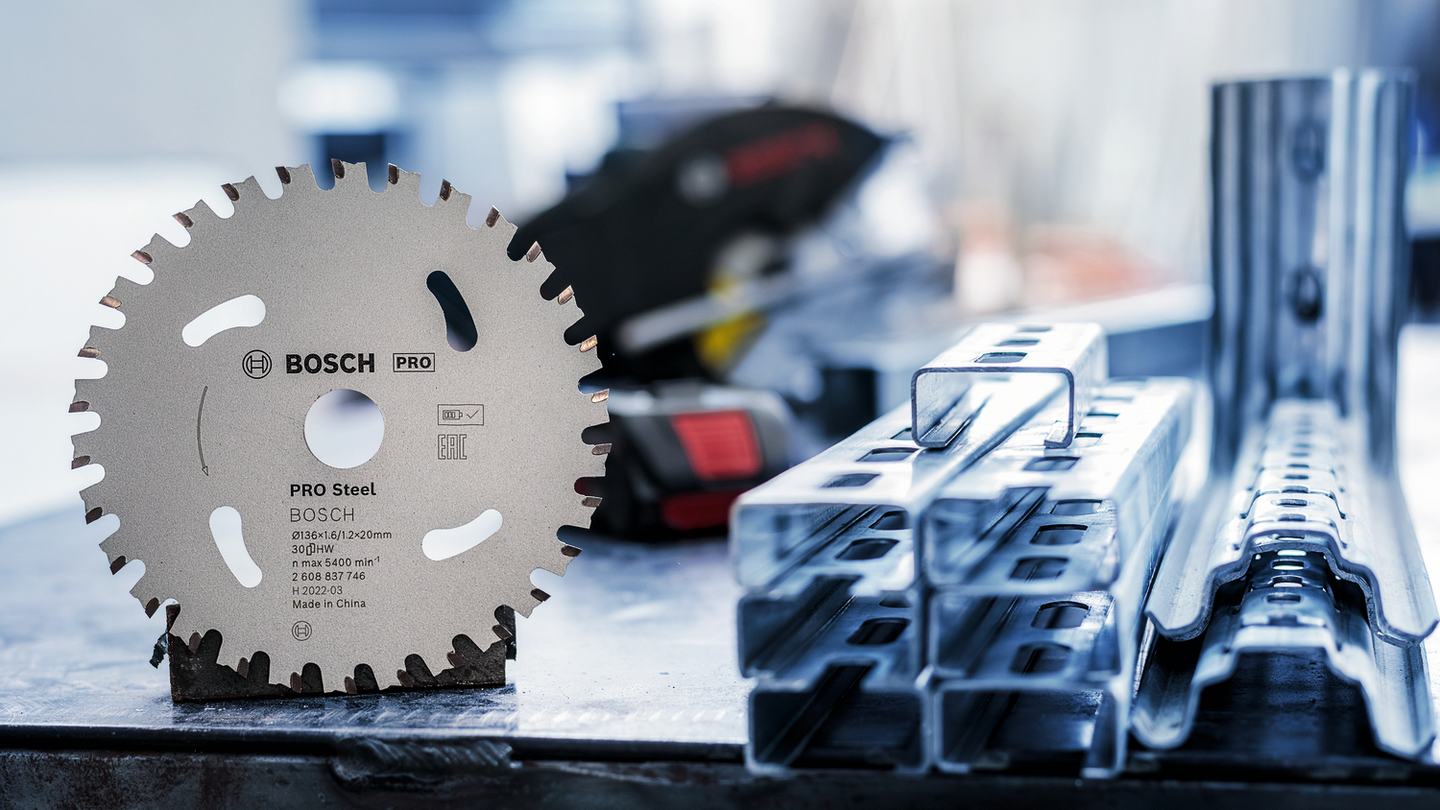 CIRKELSÅGBLAD BOSCH ACCU STD STÅL, 136X15,875X30T