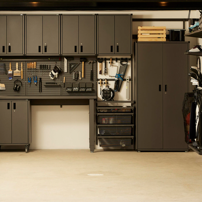 Ovet korkeaan säilytyskaappiin Elfa Garage+ mattegrey 4700109
