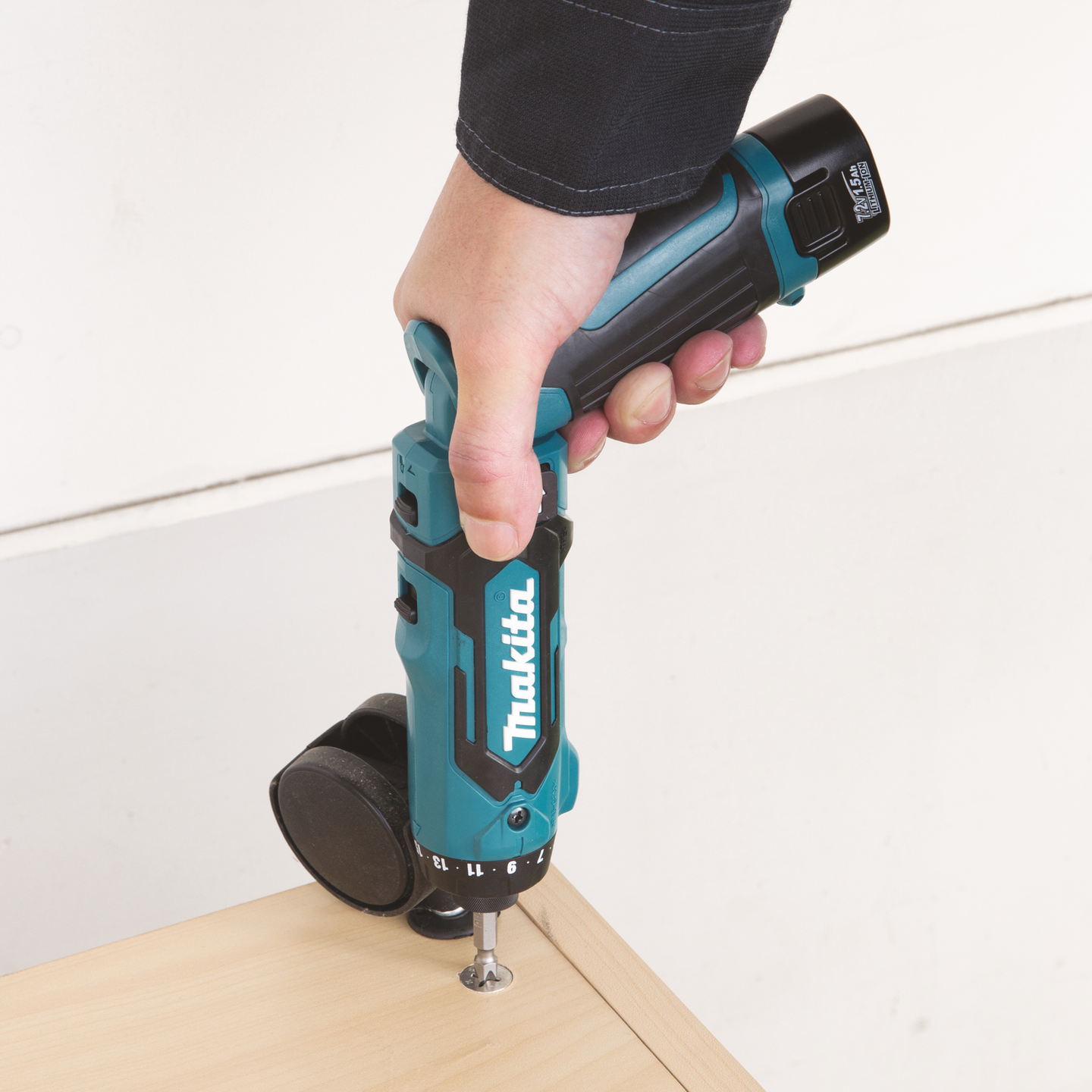 Sauvaväännin Makita DF012DZ 7,2V runko