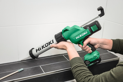 FOGPISTOL AC18DA HIKOKI KM 18V U BATTERI/LADDARE 600ML