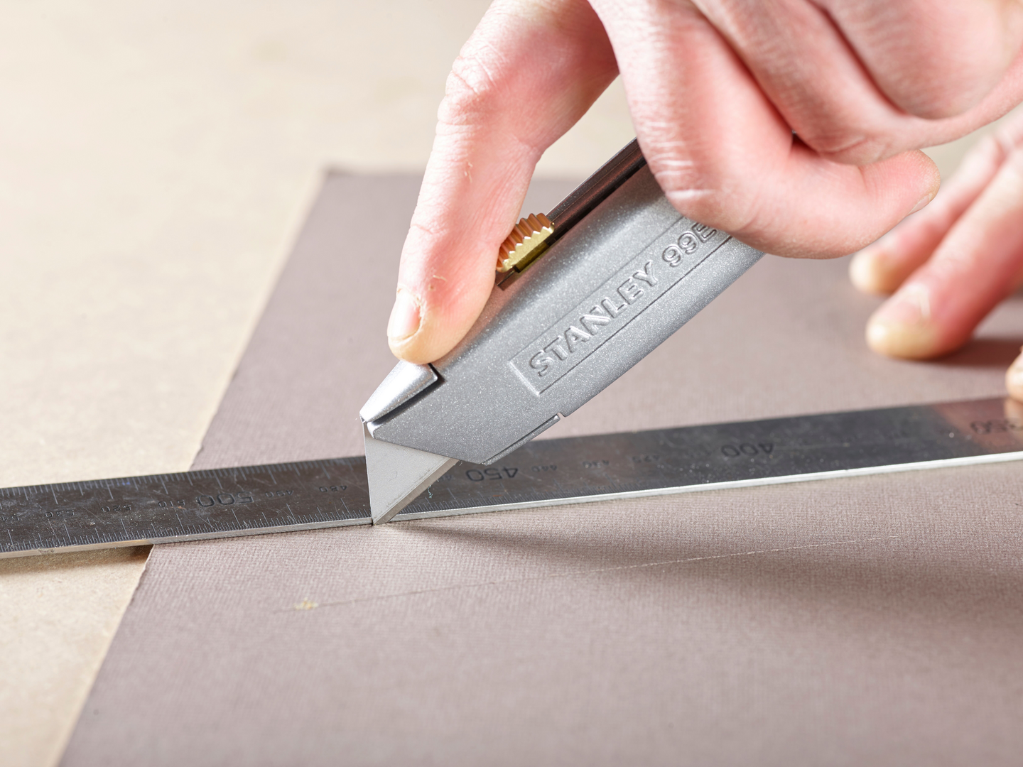 KNIV 99E SKYVBART BLAD 1-10-099