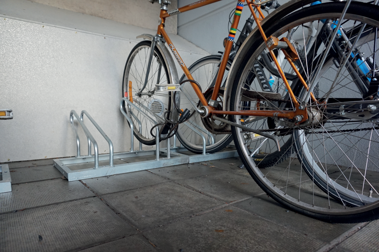 CYKELSTÄLL WAVE 2PLATSER