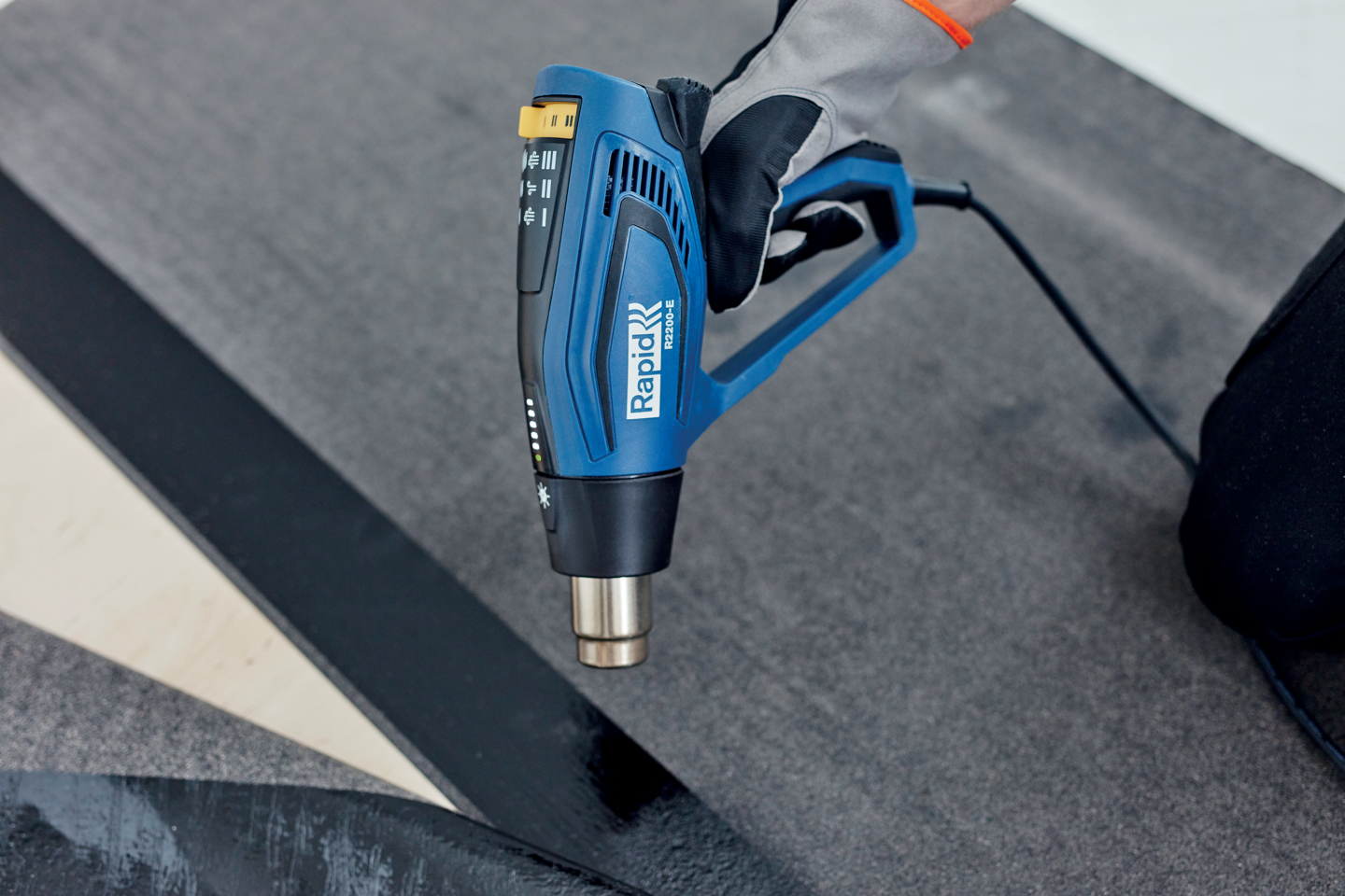 VARMLUFTSPISTOL R2200-E RAPID
