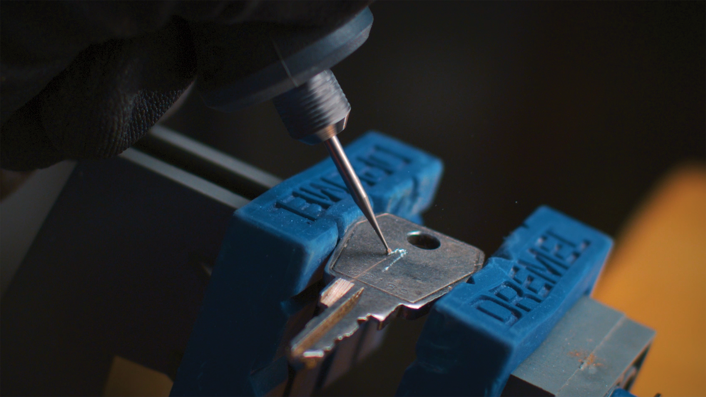 Pieni kaiverrinterä Dremel 108 0,8mm 3kpl