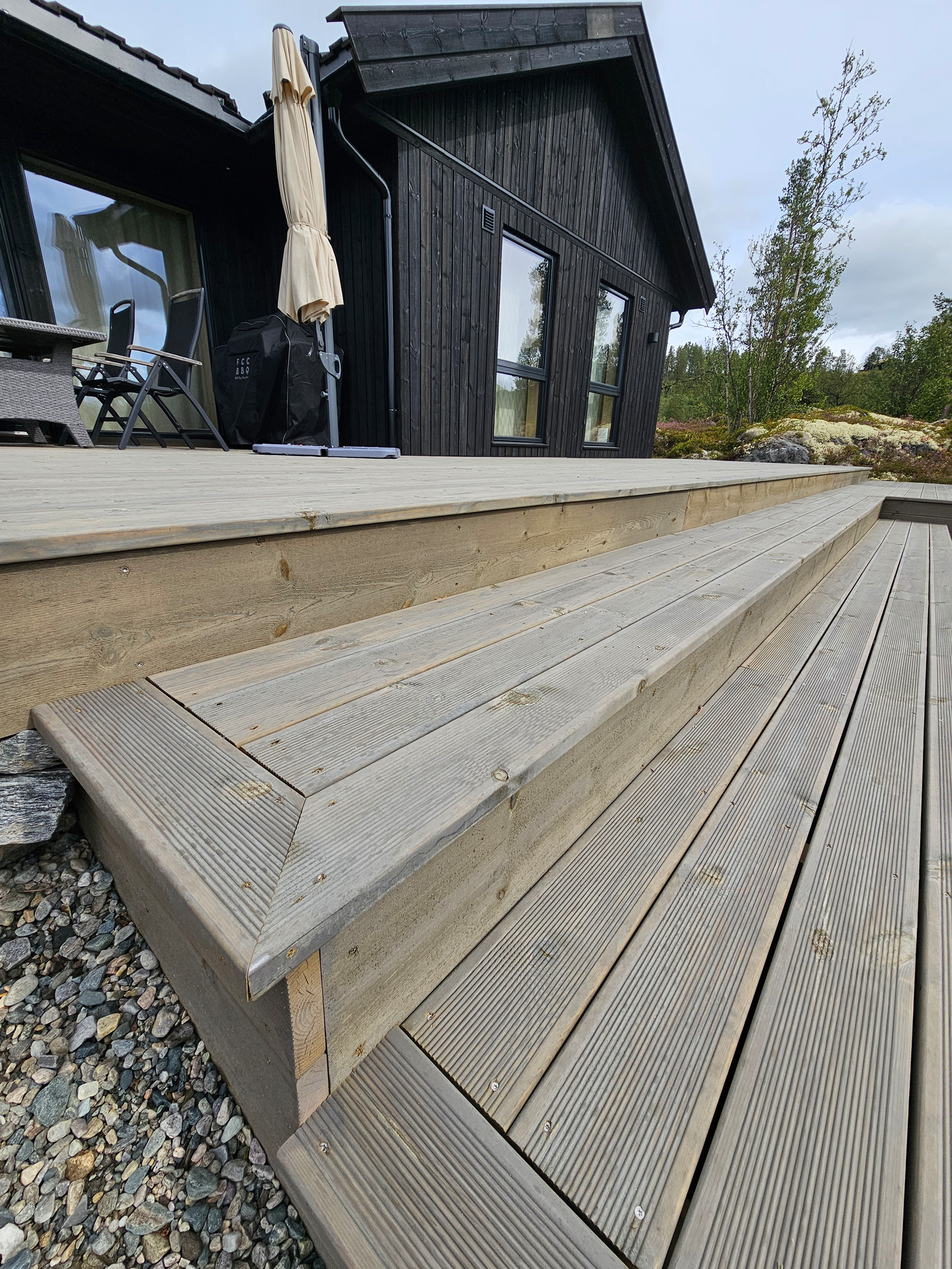 Terrassebord Duo 28x120 Furu Royalimpregnert Fjellgrå - Alvdal Royal