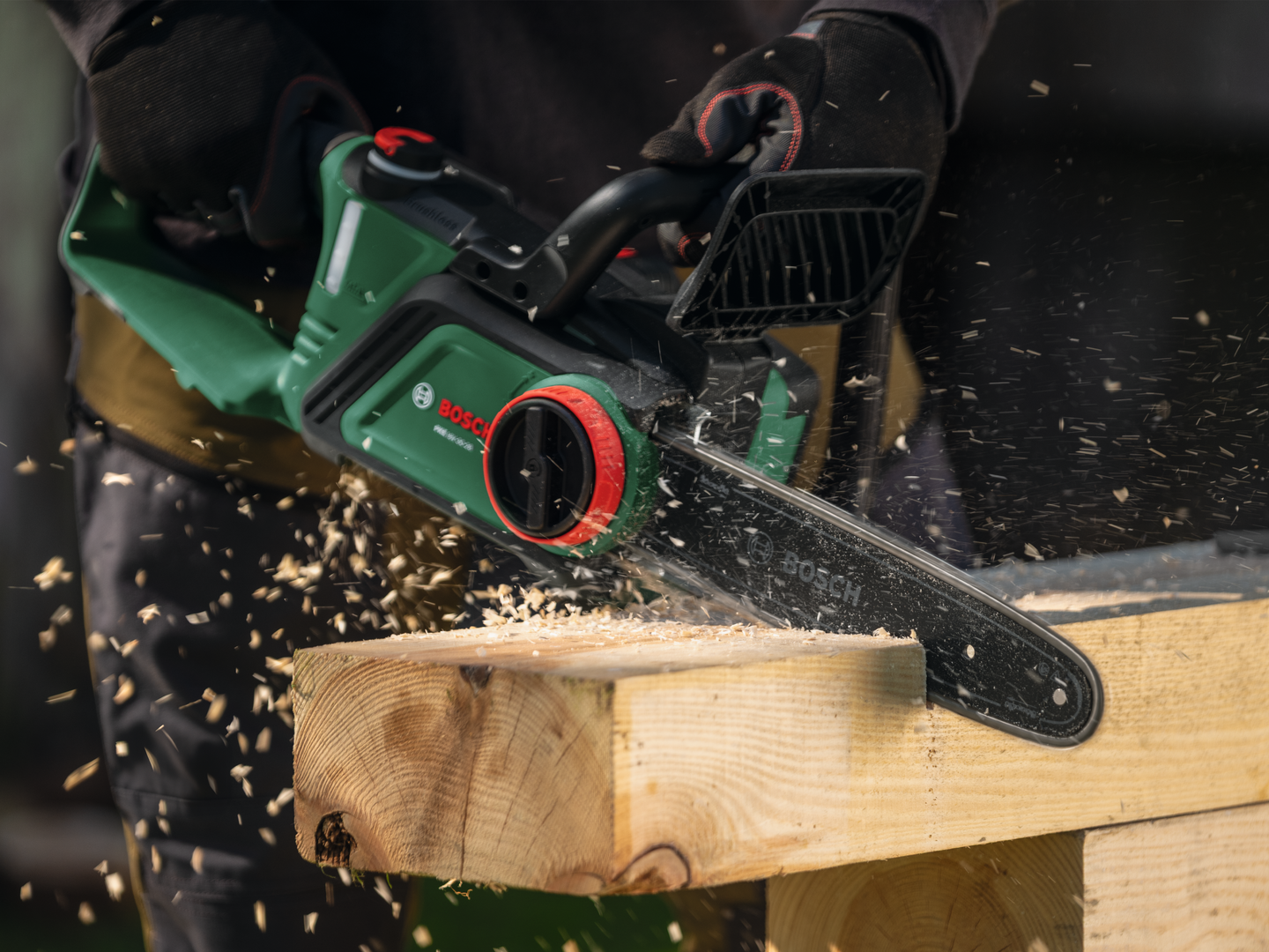 Akkuketjusaha Bosch PKE18V-30-28 Solo 2 x ketju