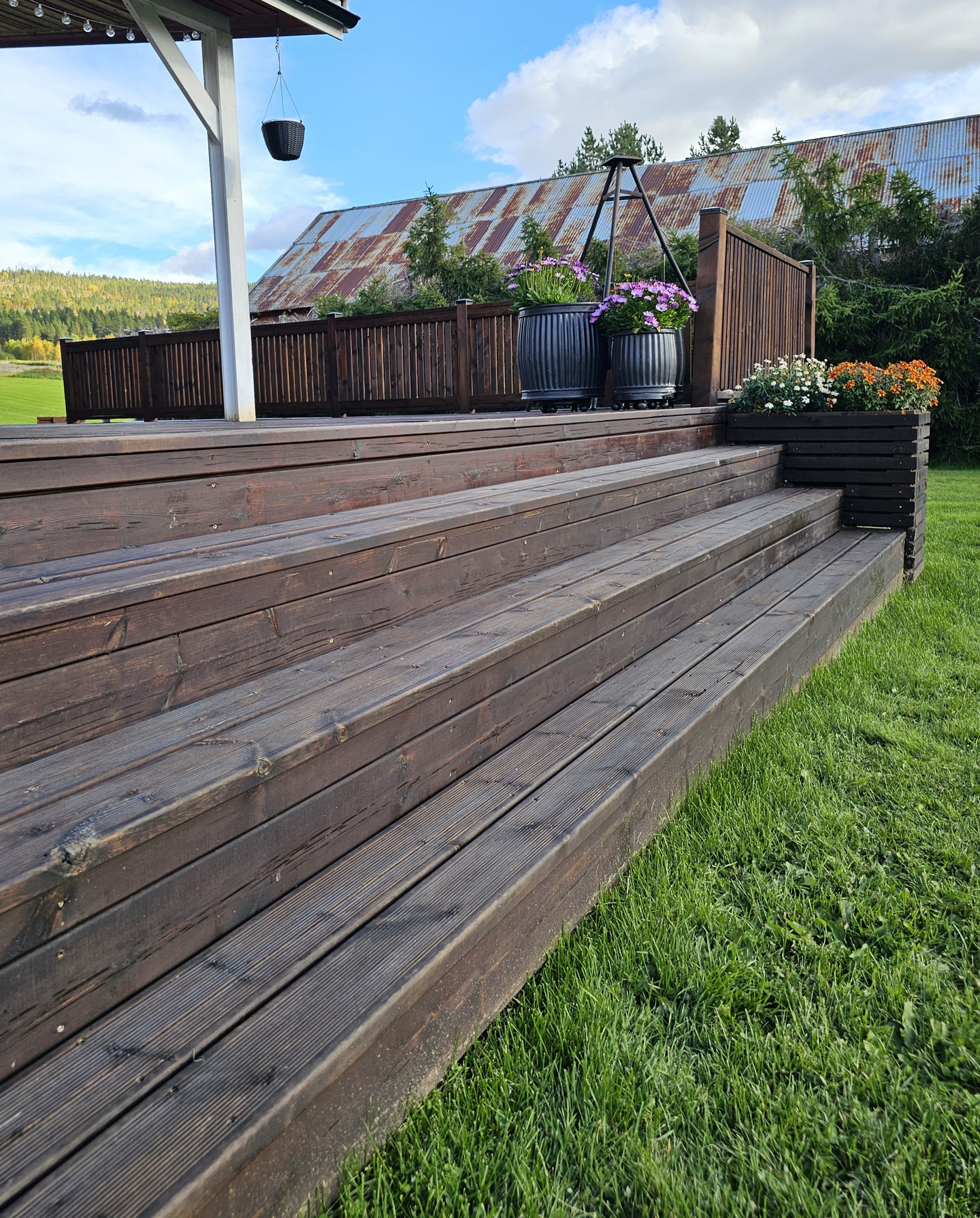 Terrassebord Rillet Duo 28x120 Royalimpregnert Brun - Alvdal Royal