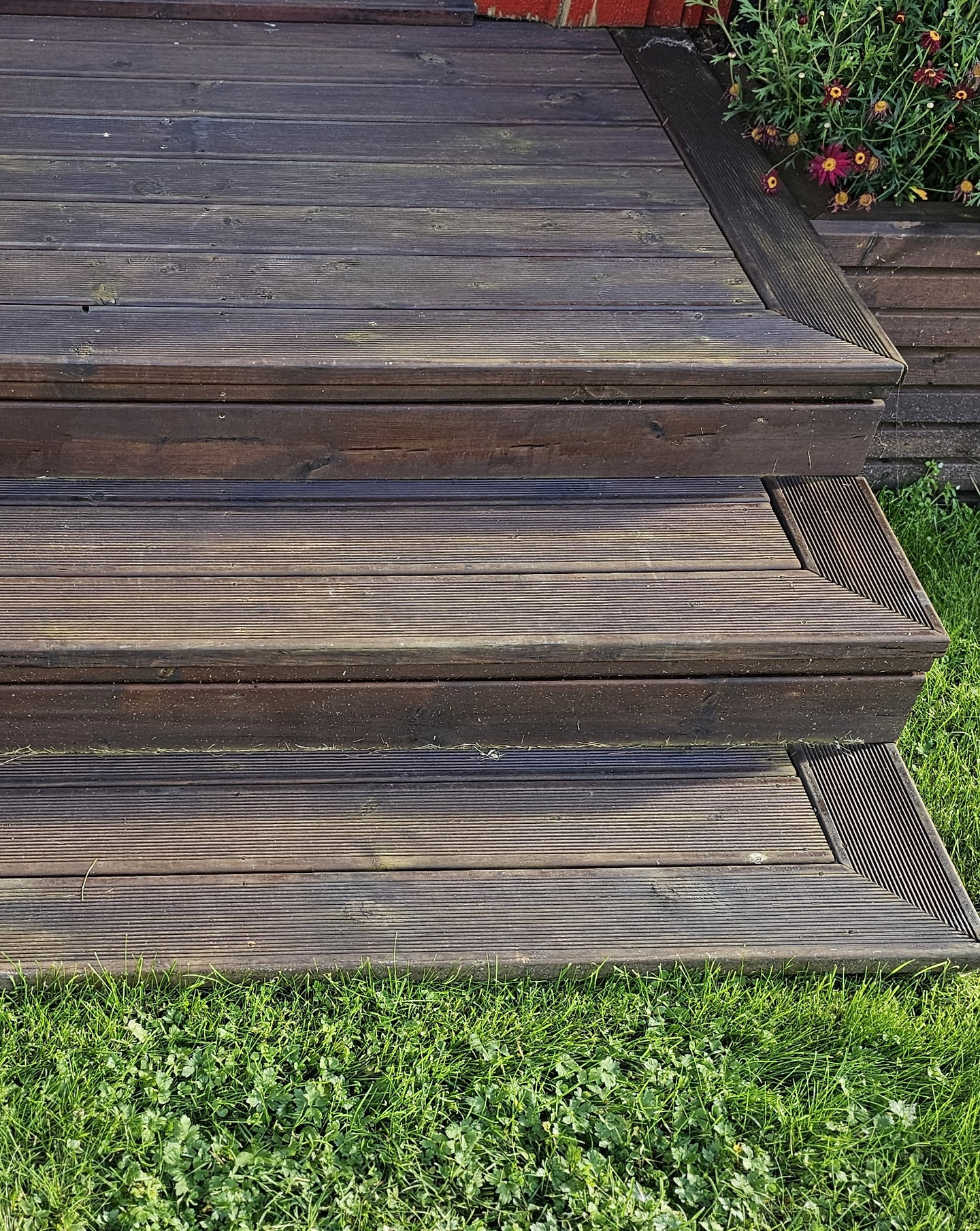 Terrassebord Rillet Duo 28x120 Furu Royalimpregnert Brun Kl2 - Alvdal Royal