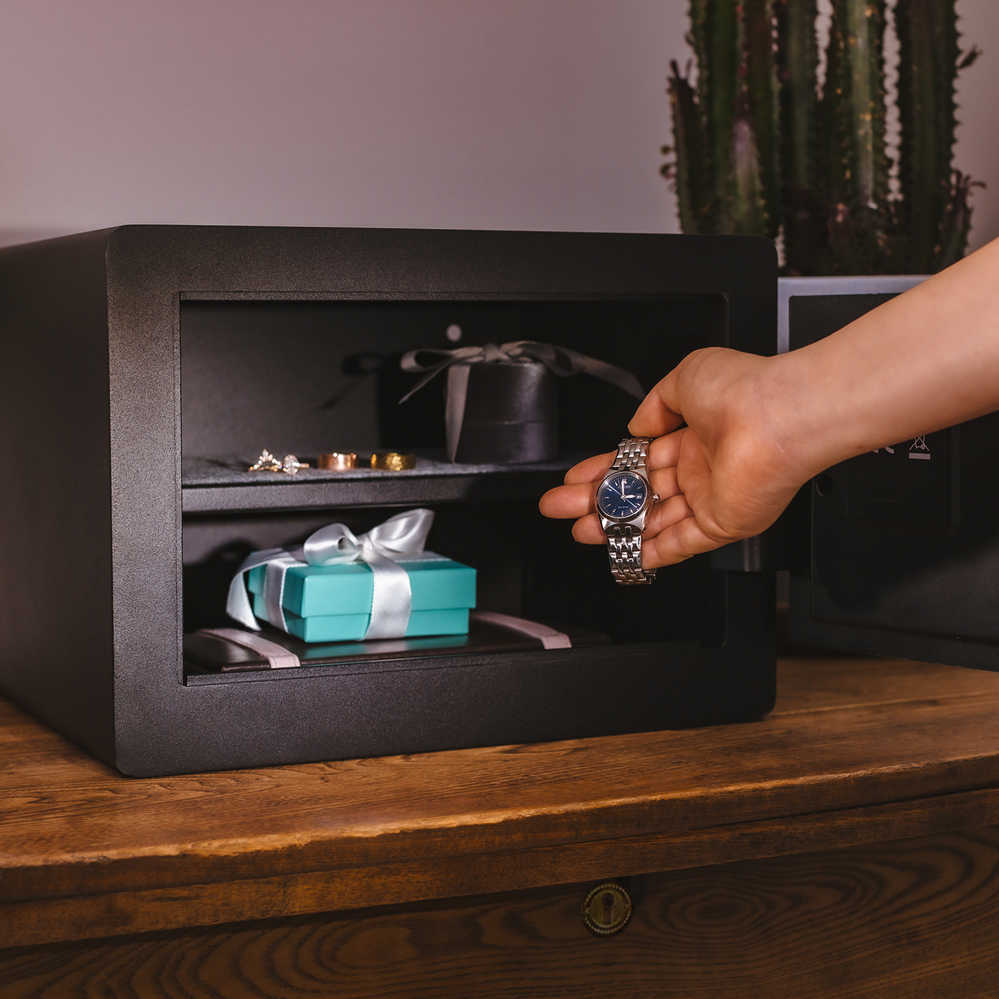 Turvakaappi Yale Smart Safe Home YSS250 etäohjattava